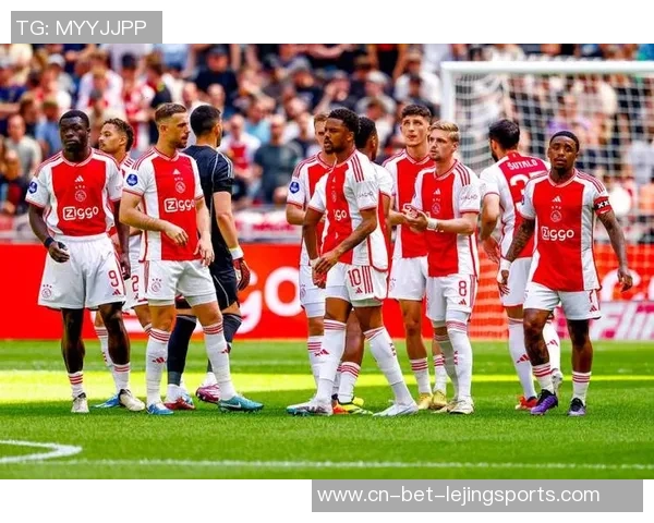 2012年欧冠经典对决阿贾克斯与皇家马德里激战回顾 2012年欧冠经典对决阿贾克斯与皇家马德里激战回顾