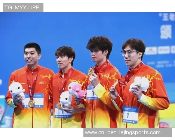 勋绩教练郑珊携孙佳俊闫子贝彭旭玮等冠军运动员回家 勋绩教练郑珊携孙佳俊闫子贝彭旭玮等冠军运动员回家